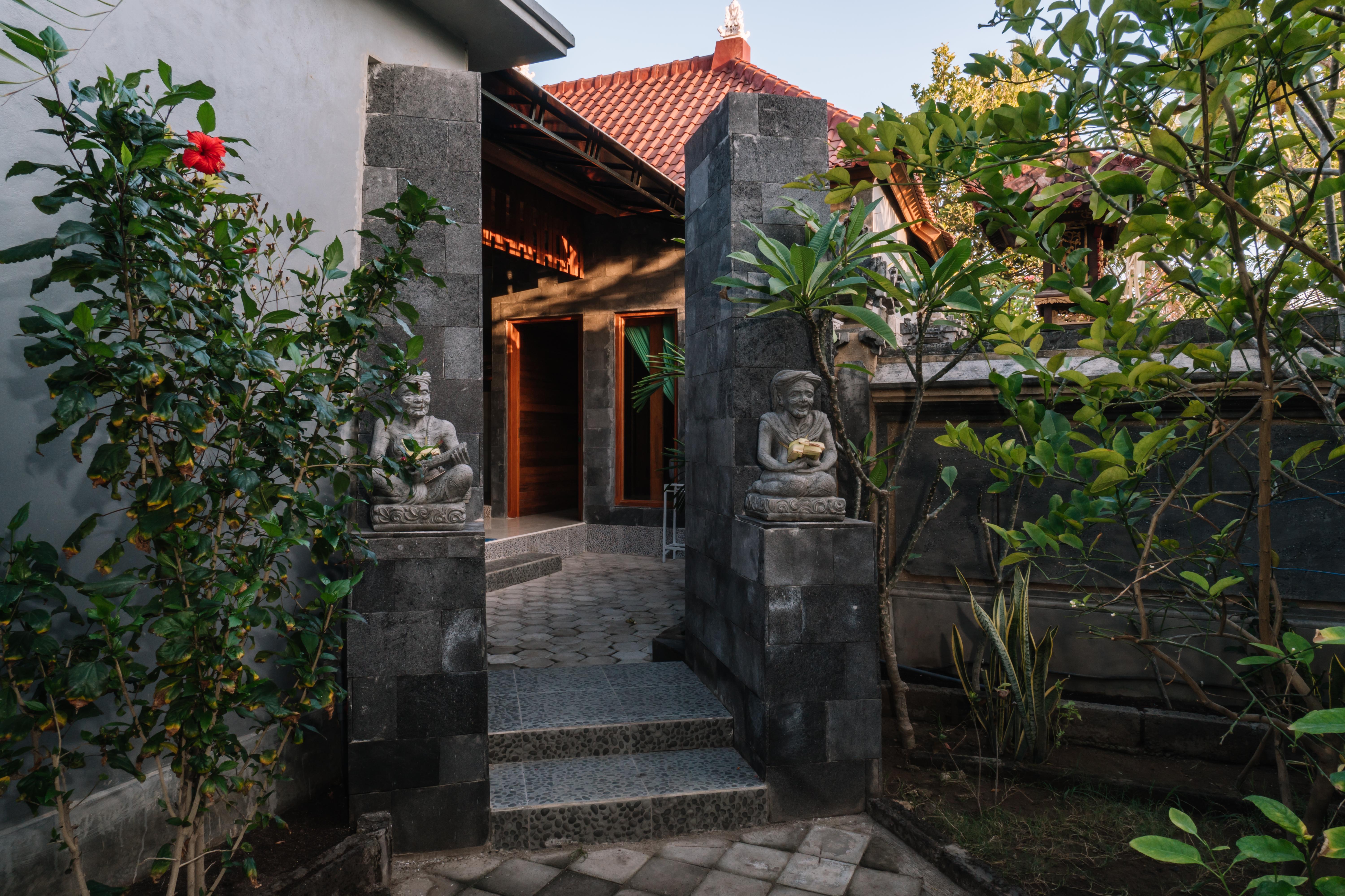 D And B Bungalow's By Dewizz Management Vakantiepark Lembongan