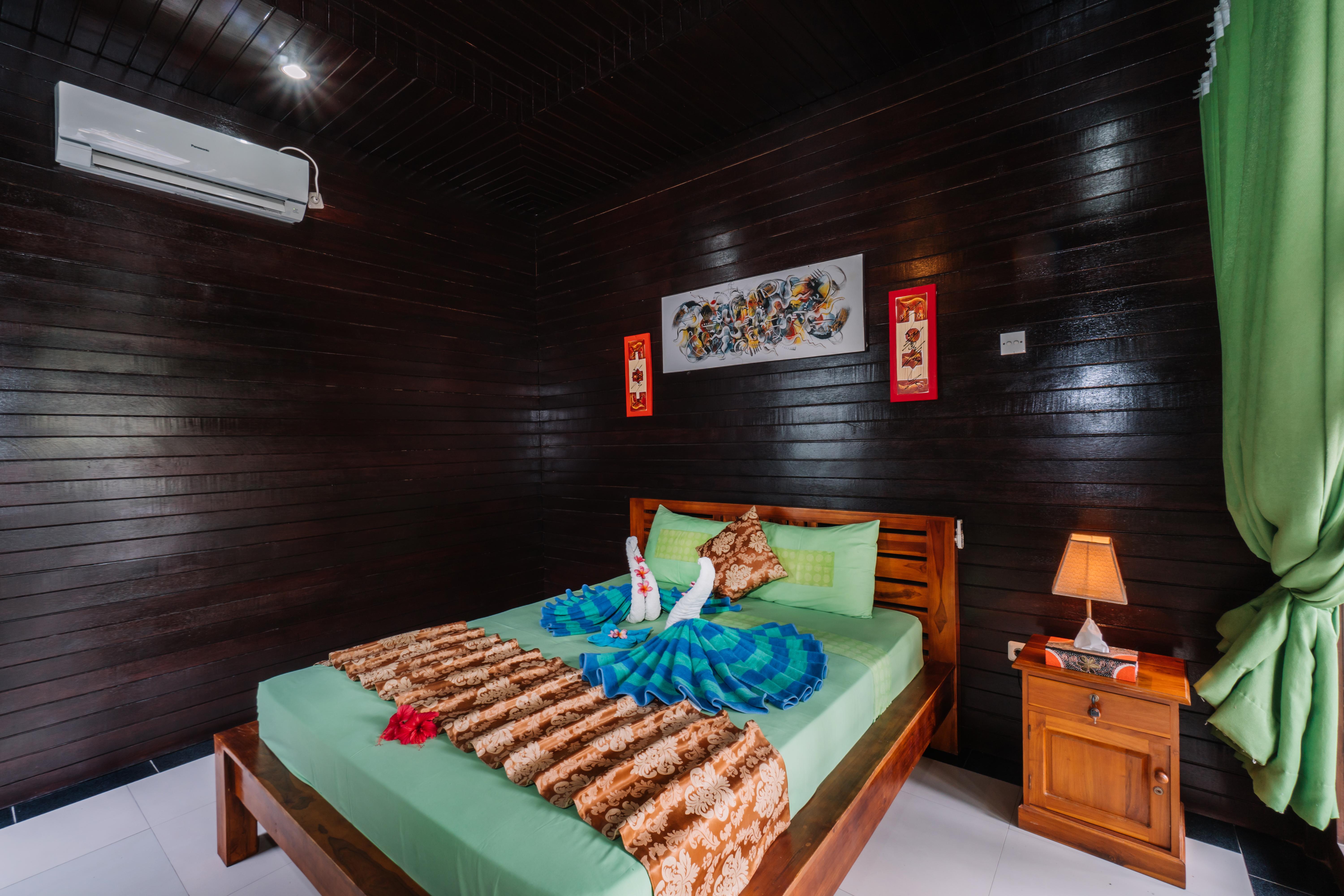 D And B Bungalow's By Dewizz Management Vakantiepark 3*